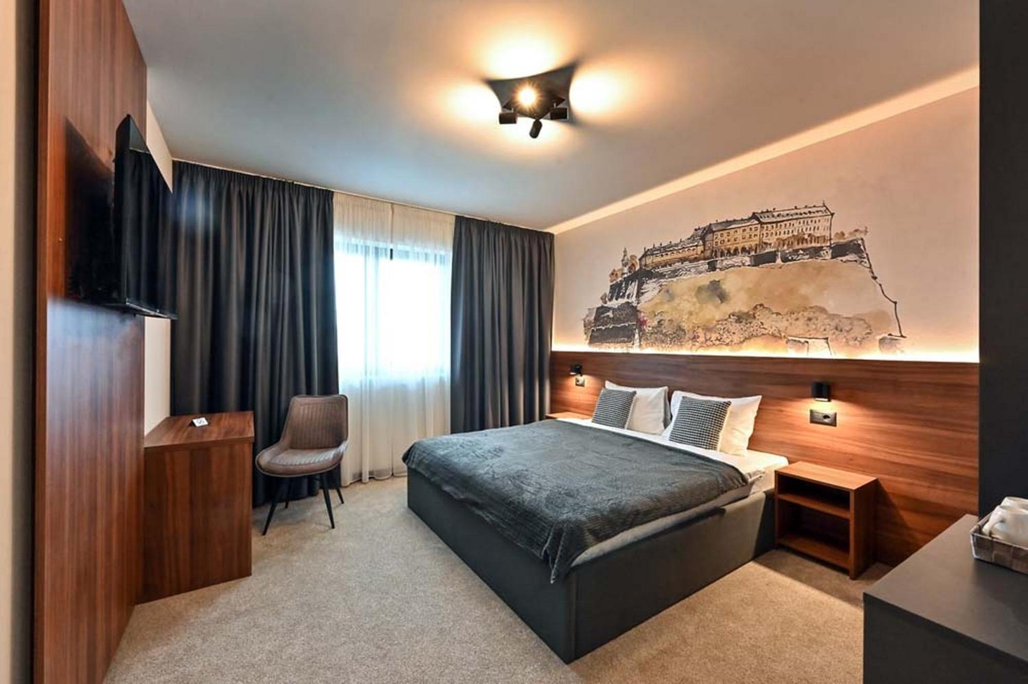 Tvrdjava Rooms - Novi Sad Esterno foto