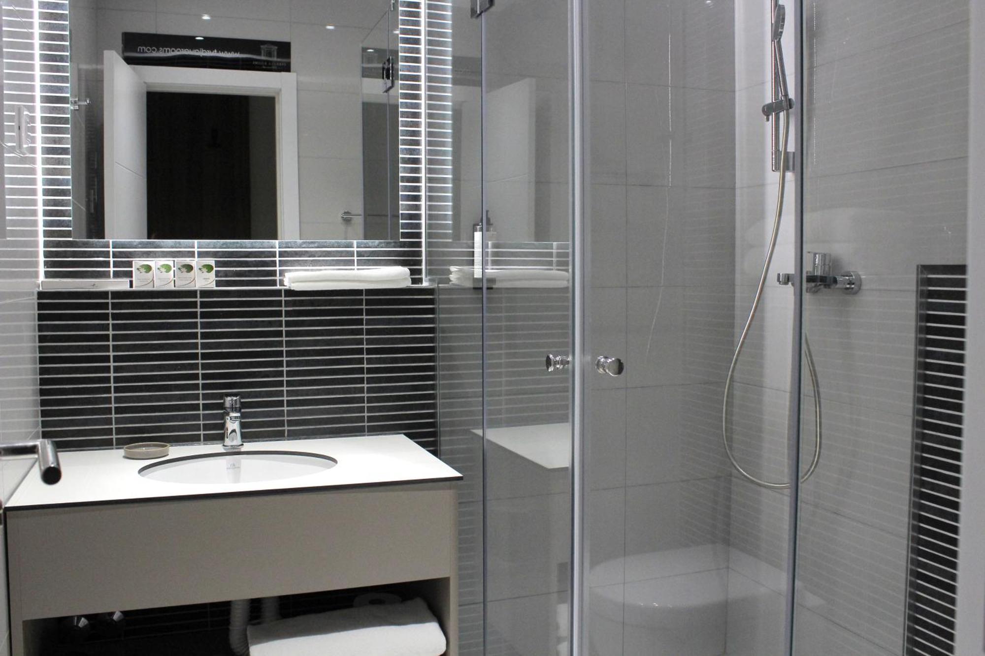 Tvrdjava Rooms - Novi Sad Esterno foto
